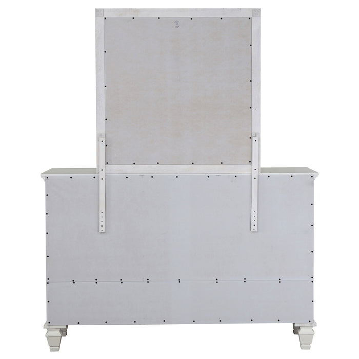 Sandy Beach Dresser with Mirror